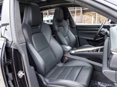 2024 Porsche Macan Macan Turbo