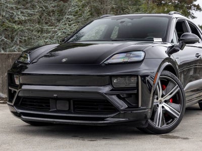 2024 Porsche Macan Macan Turbo