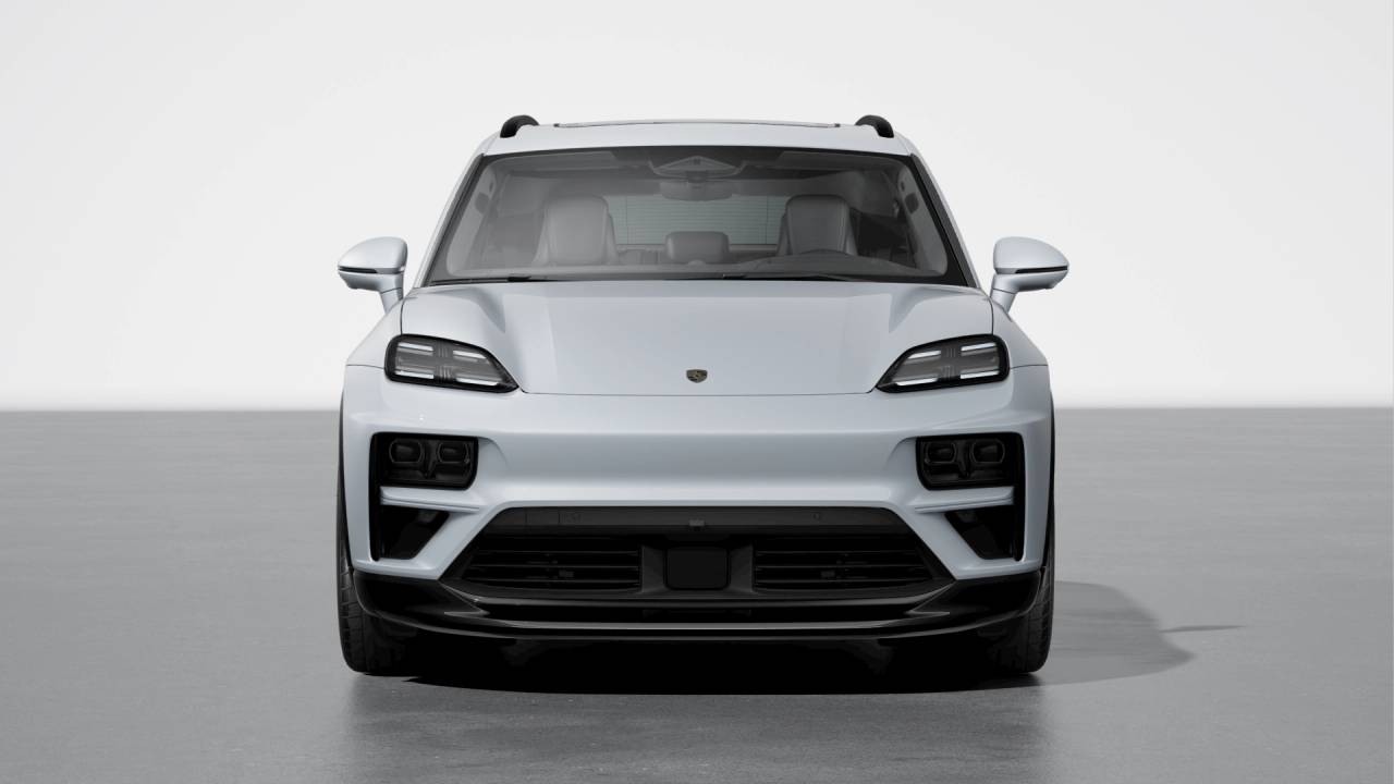 2026 Porsche Macan Macan Turbo Electric