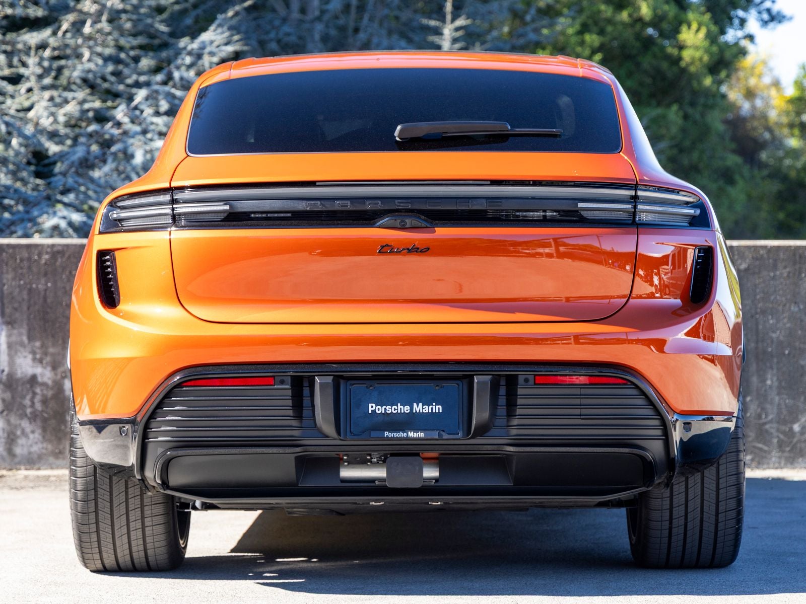 2024 Porsche Macan Macan Turbo Electric