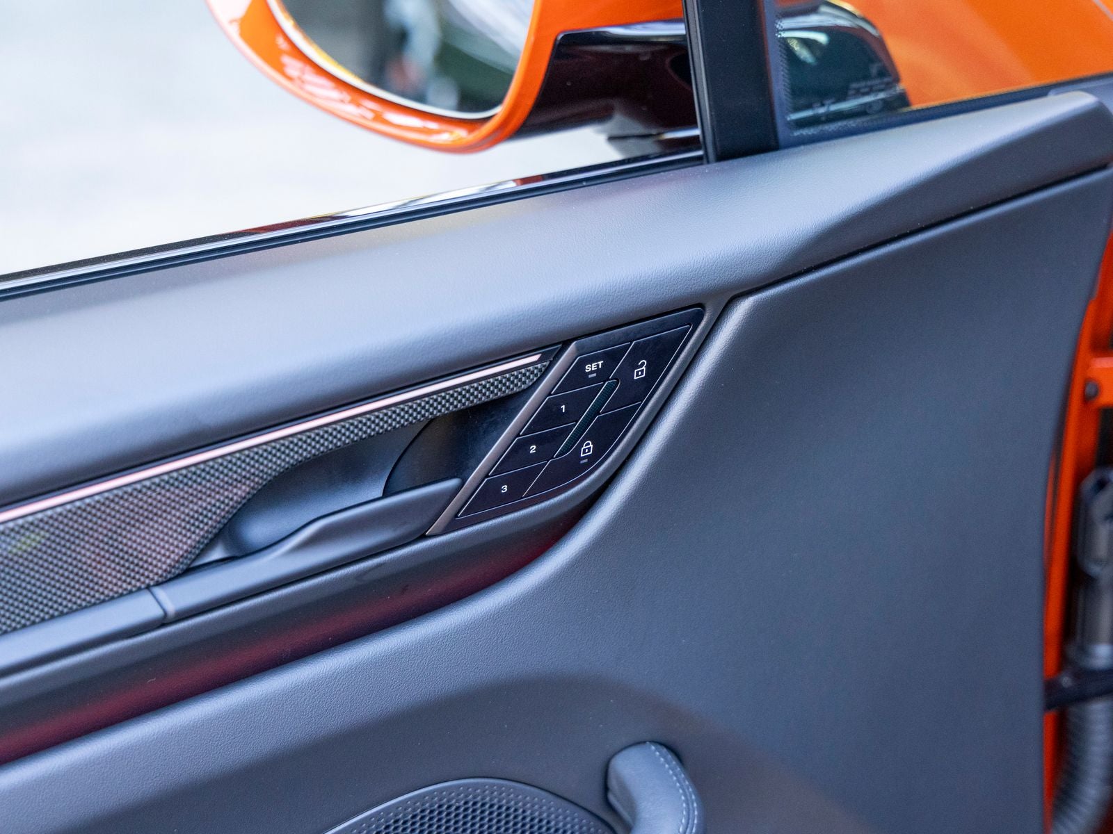 2024 Porsche Macan Macan Turbo Electric