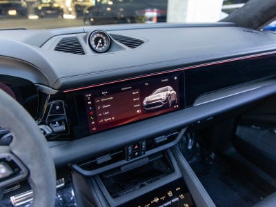 2024 Porsche Macan Macan Turbo Electric