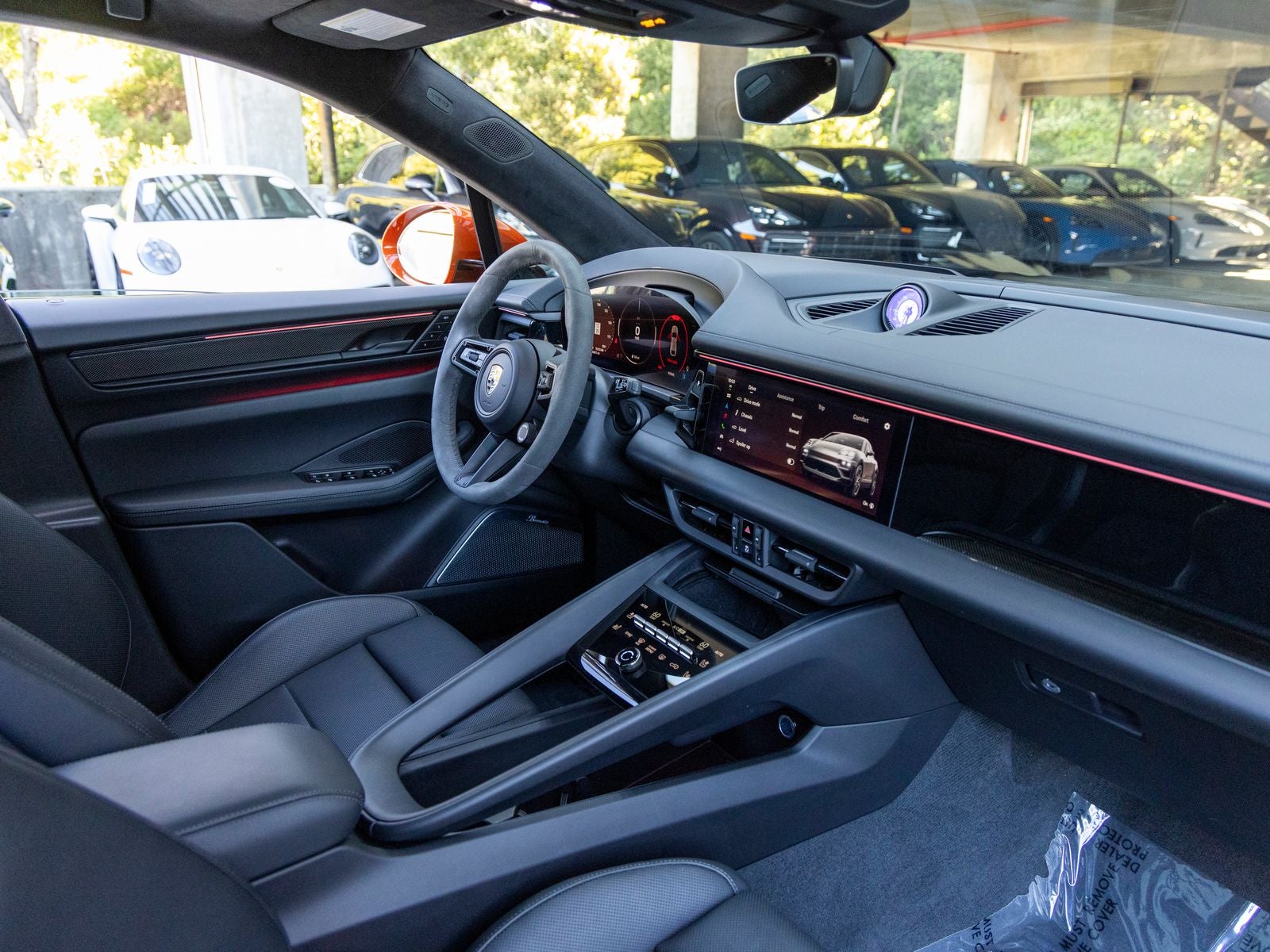 2024 Porsche Macan Macan Turbo Electric