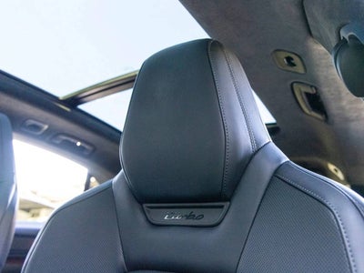 2024 Porsche Macan Macan Turbo Electric