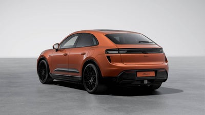 2024 Porsche Macan Macan Turbo Electric