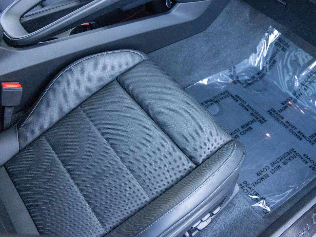 2024 Porsche Macan Macan Turbo Electric