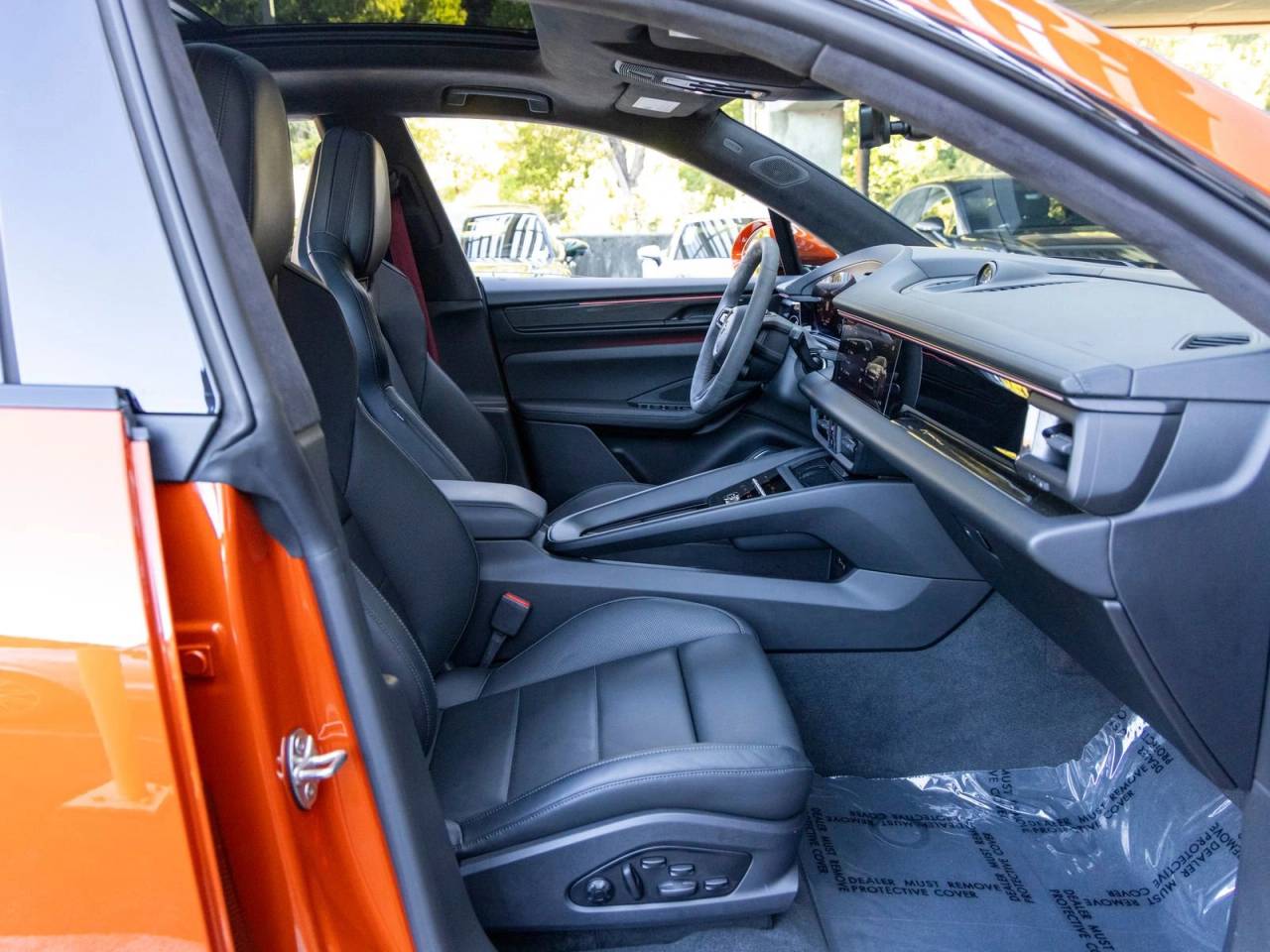 2024 Porsche Macan Macan Turbo Electric