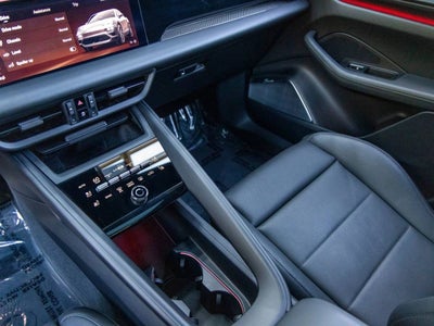 2024 Porsche Macan Macan Turbo Electric