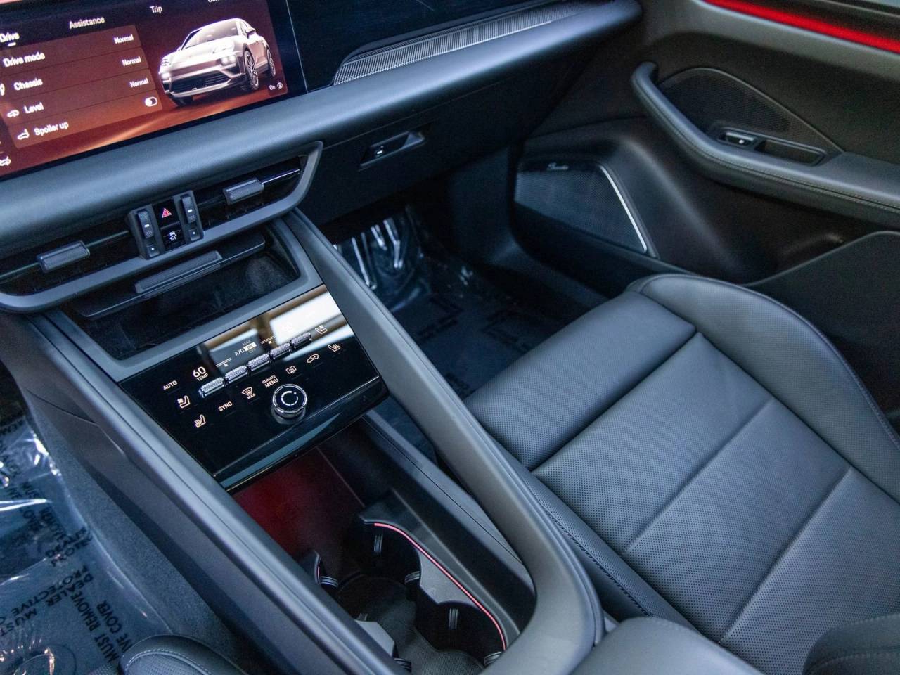 2024 Porsche Macan Macan Turbo Electric