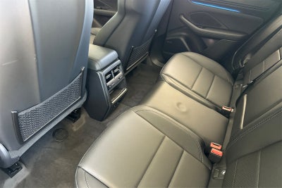 2025 Porsche Macan Macan Turbo Electric