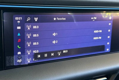 2025 Porsche Macan Macan Turbo Electric