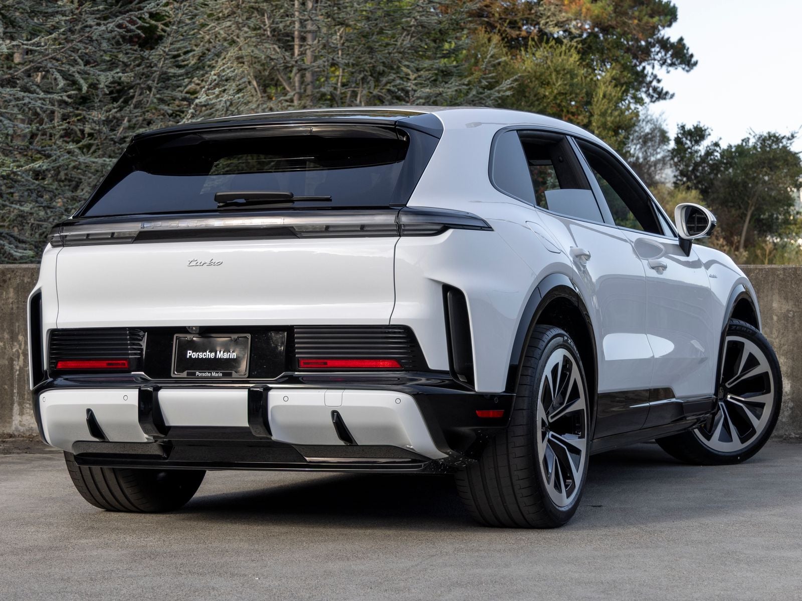 2026 Porsche Cayenne Cayenne Turbo Electric