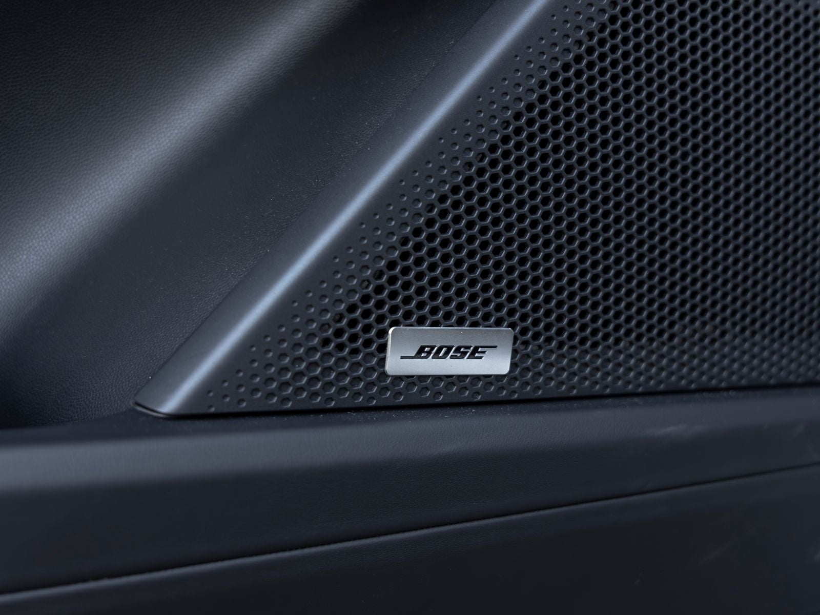 2026 Porsche Cayenne Cayenne Turbo Electric