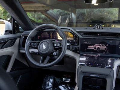 2026 Porsche Cayenne Cayenne Turbo Electric