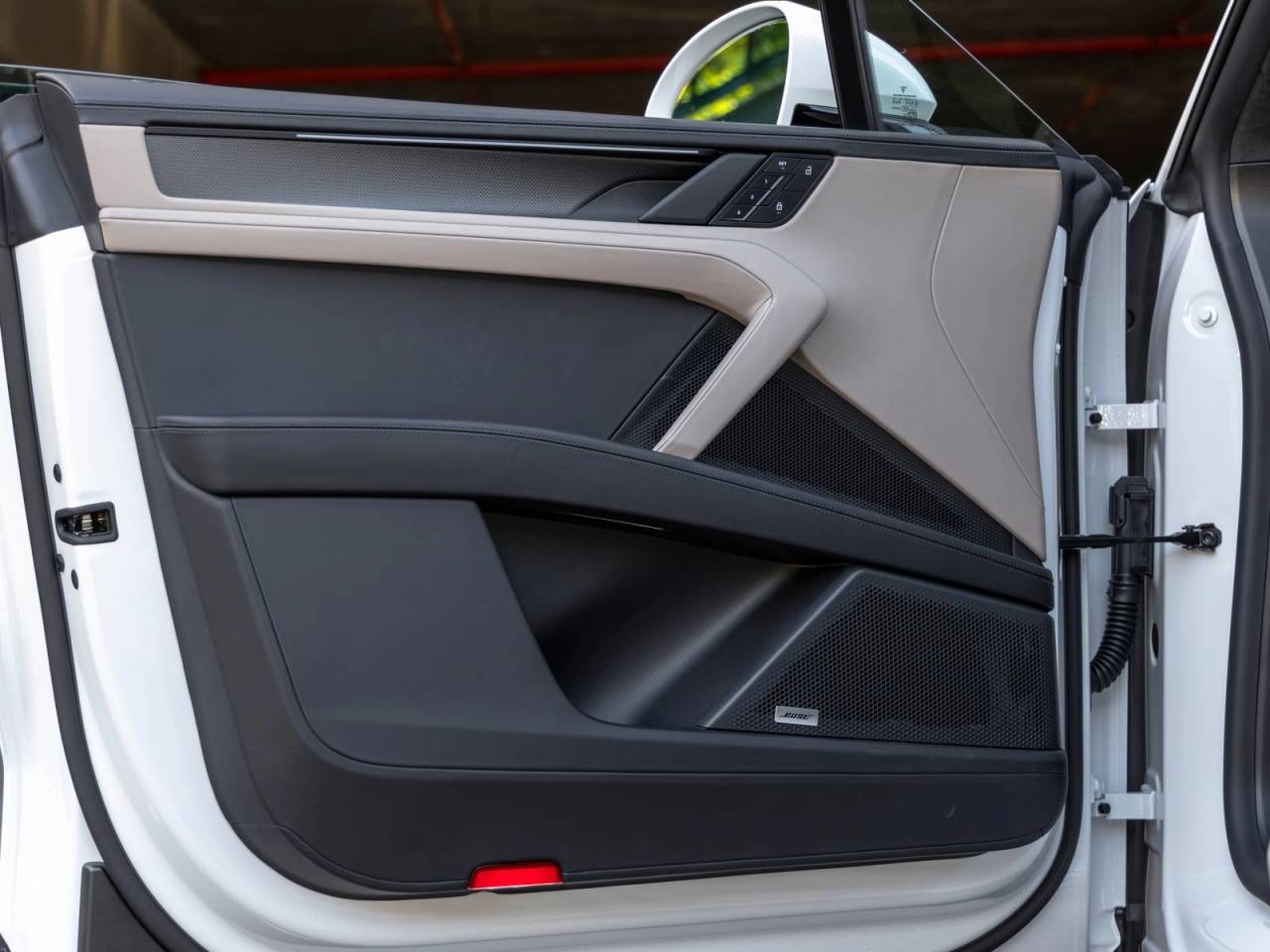2026 Porsche Cayenne Cayenne Turbo Electric