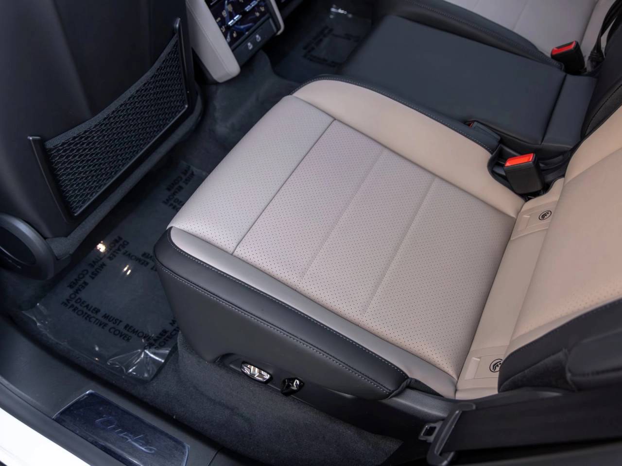 2026 Porsche Cayenne Cayenne Turbo Electric