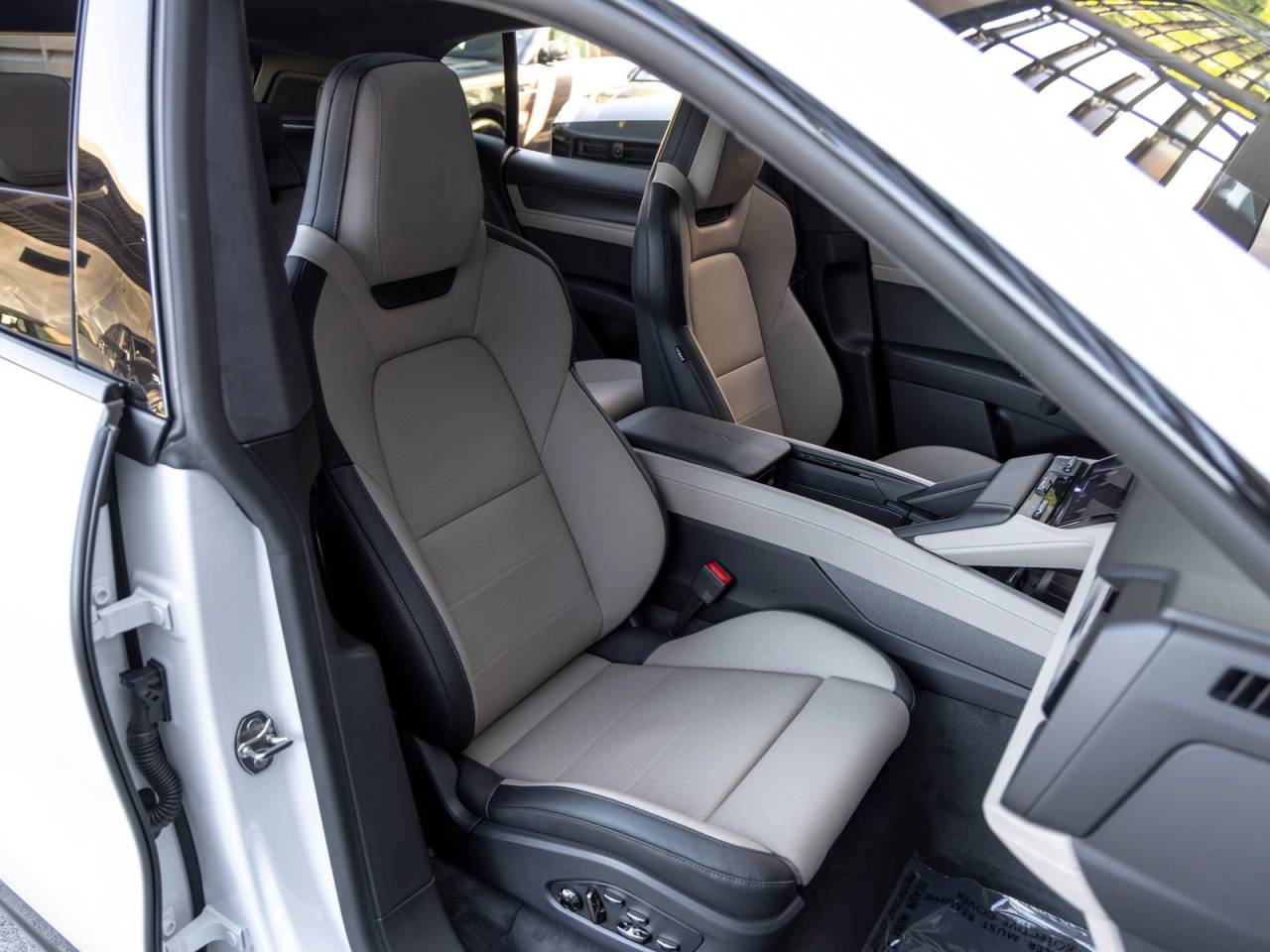 2026 Porsche Cayenne Cayenne Turbo Electric