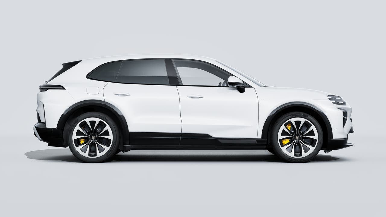 2026 Porsche Cayenne Cayenne Turbo Electric