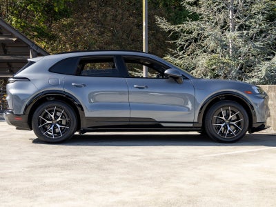 2026 Porsche Cayenne Cayenne Turbo Electric