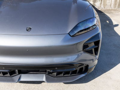 2026 Porsche Cayenne Cayenne Turbo Electric