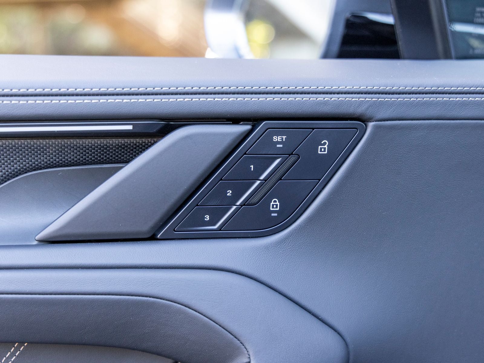 2026 Porsche Cayenne Cayenne Turbo Electric