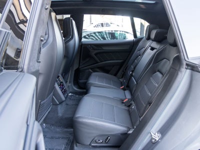 2026 Porsche Cayenne Cayenne Turbo Electric