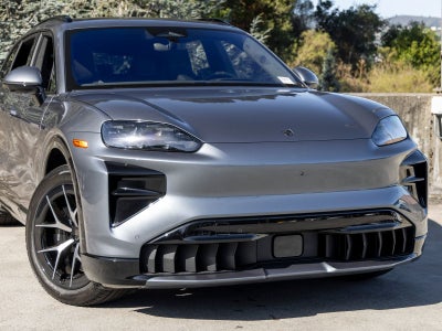 2026 Porsche Cayenne Cayenne Turbo Electric