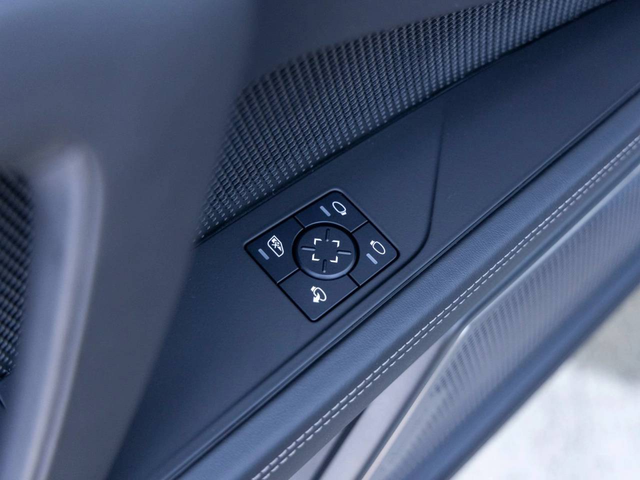 2026 Porsche Cayenne Cayenne Turbo Electric