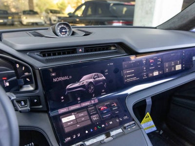 2026 Porsche Cayenne Cayenne Turbo Electric
