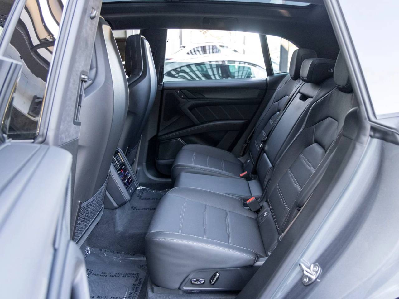 2026 Porsche Cayenne Cayenne Turbo Electric