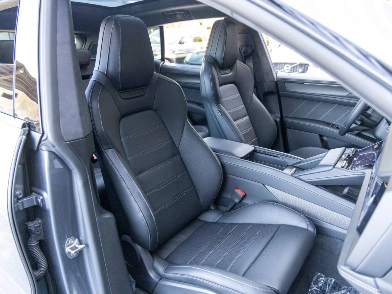 2026 Porsche Cayenne Cayenne Turbo Electric