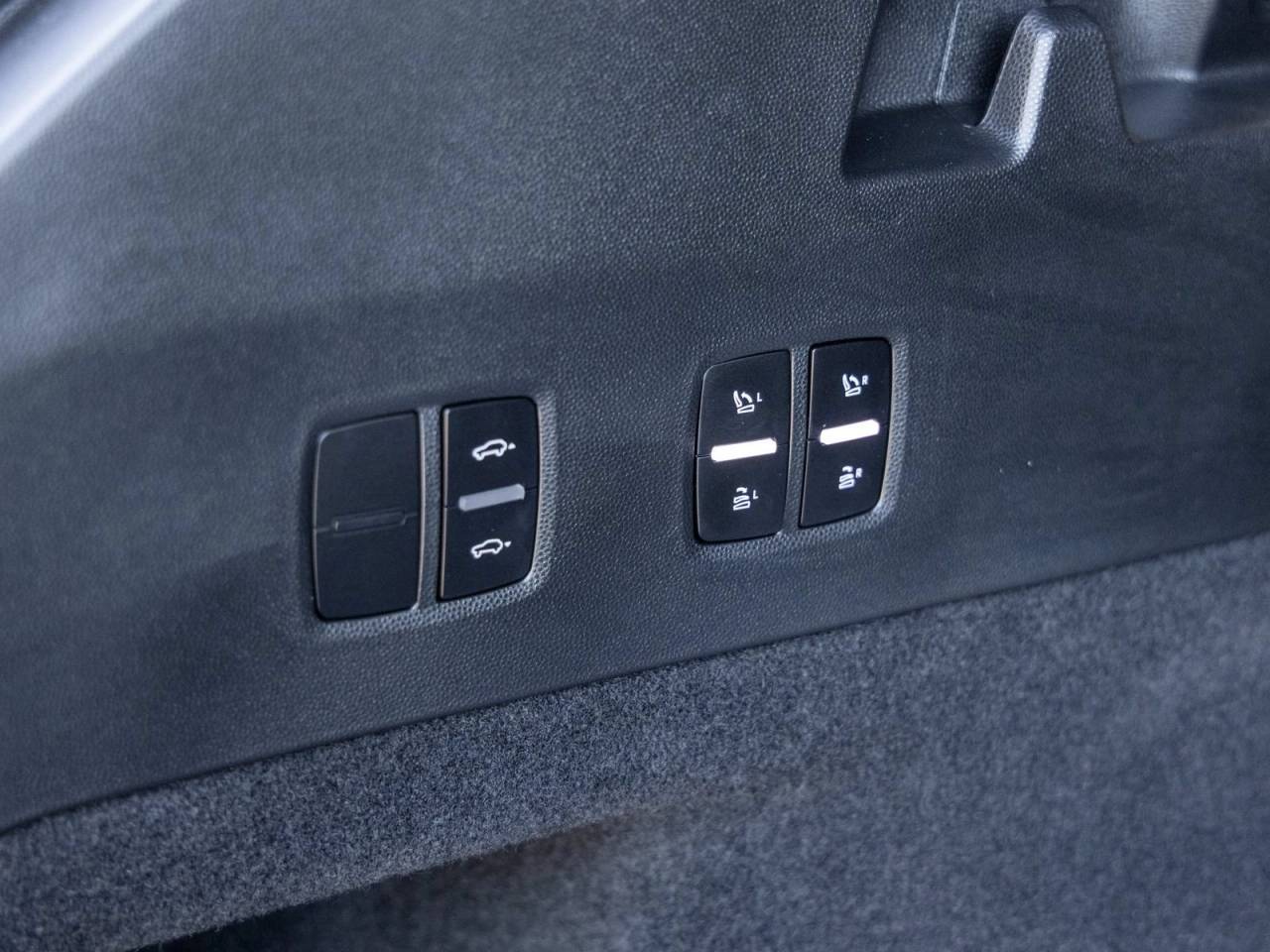 2026 Porsche Cayenne Cayenne Turbo Electric