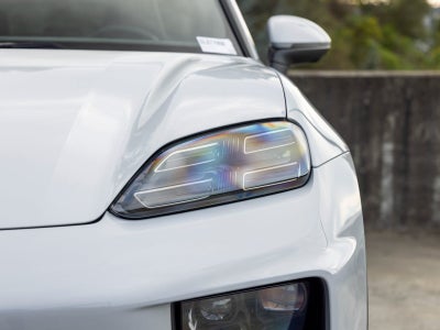 2025 Porsche Macan Macan Electric