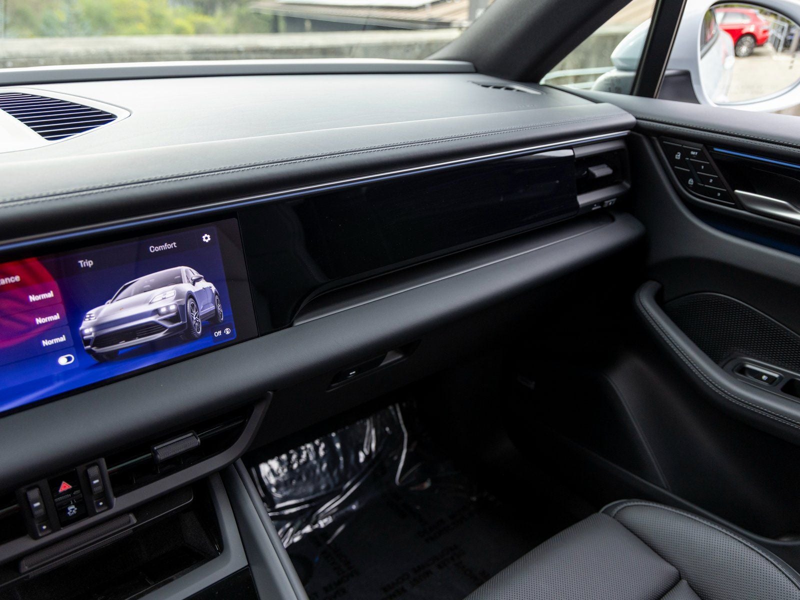 2025 Porsche Macan Macan Electric