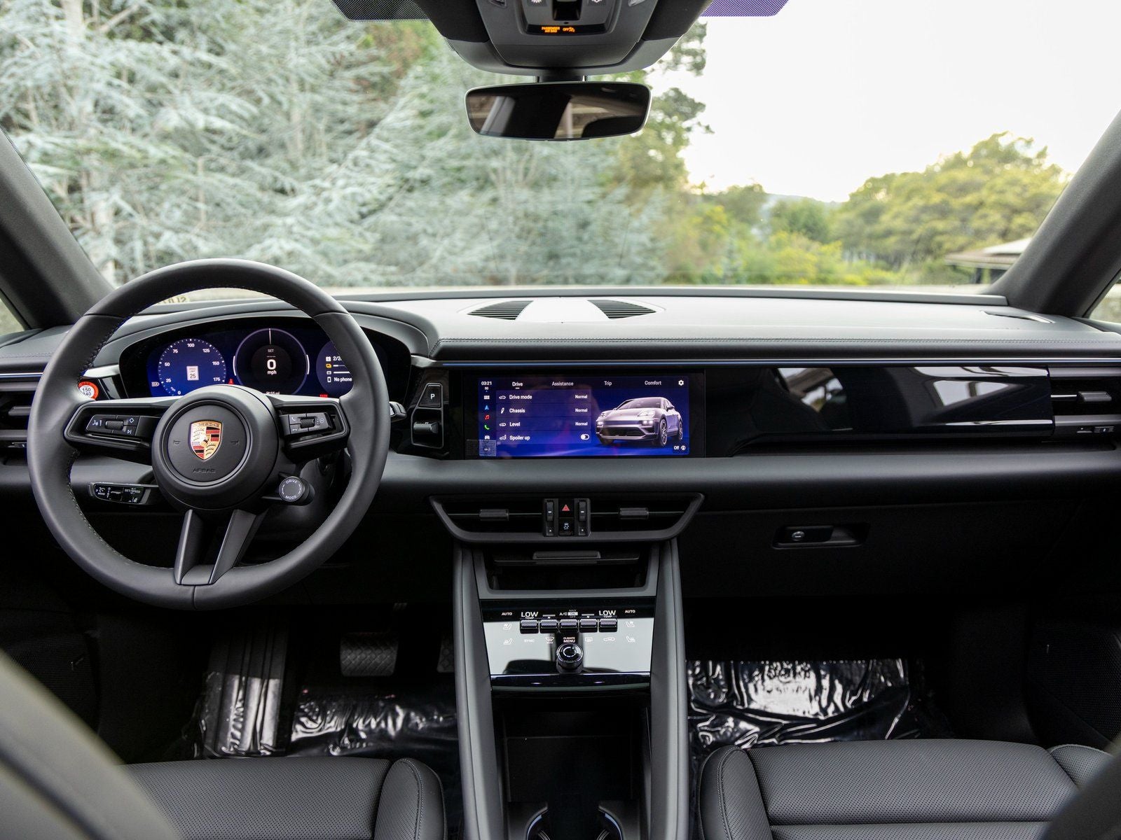 2025 Porsche Macan Macan Electric