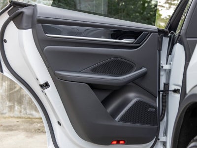 2025 Porsche Macan Macan Electric