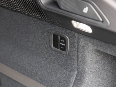 2025 Porsche Macan Macan Electric