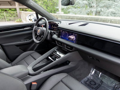 2025 Porsche Macan Macan Electric