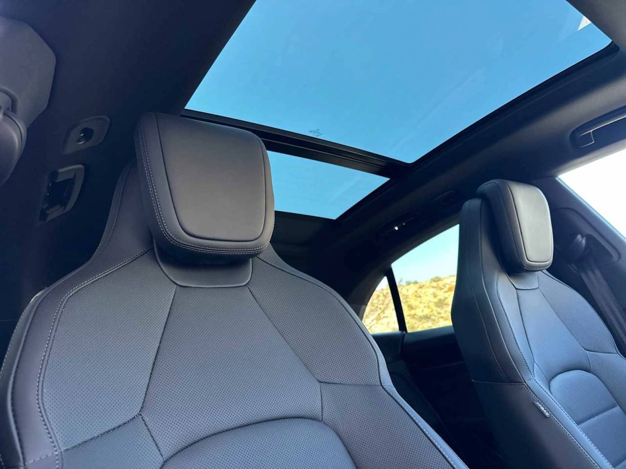 2025 Porsche Macan Macan Electric