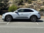 2025 Porsche Macan Macan Electric