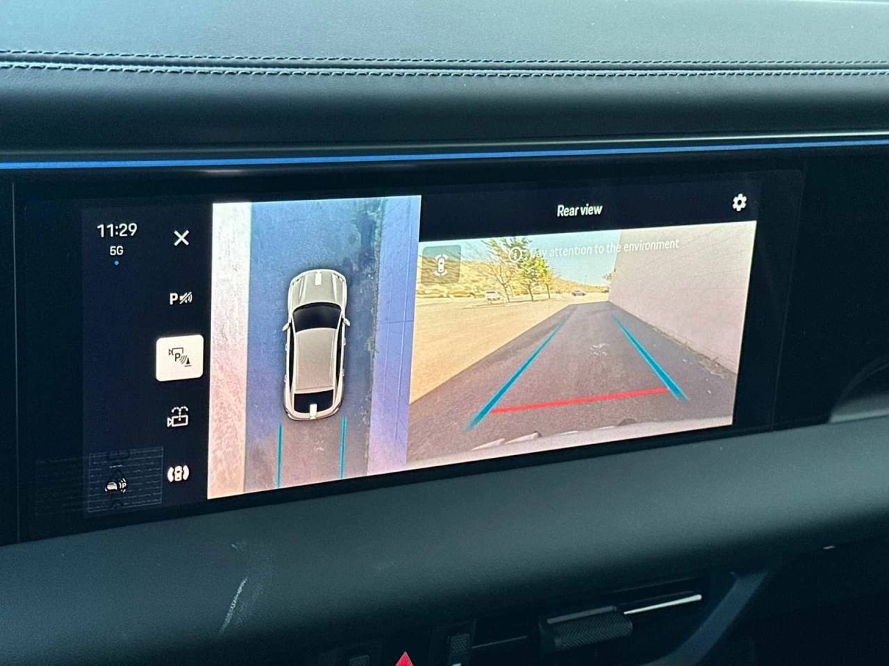 2025 Porsche Macan Macan Electric