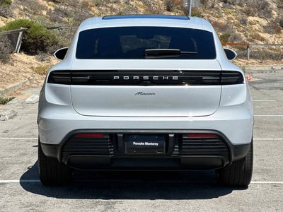 2025 Porsche Macan Macan Electric