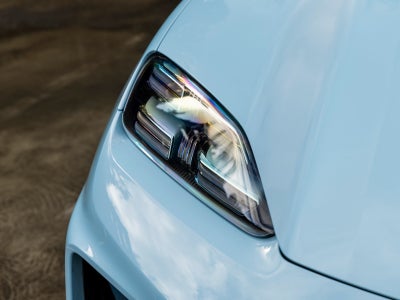 2025 Porsche Macan Macan Electric