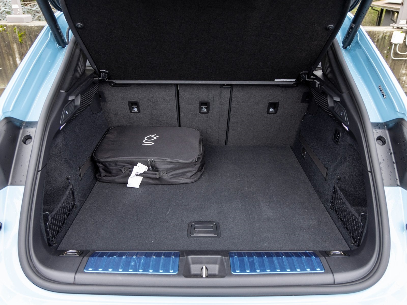 2025 Porsche Macan Macan Electric