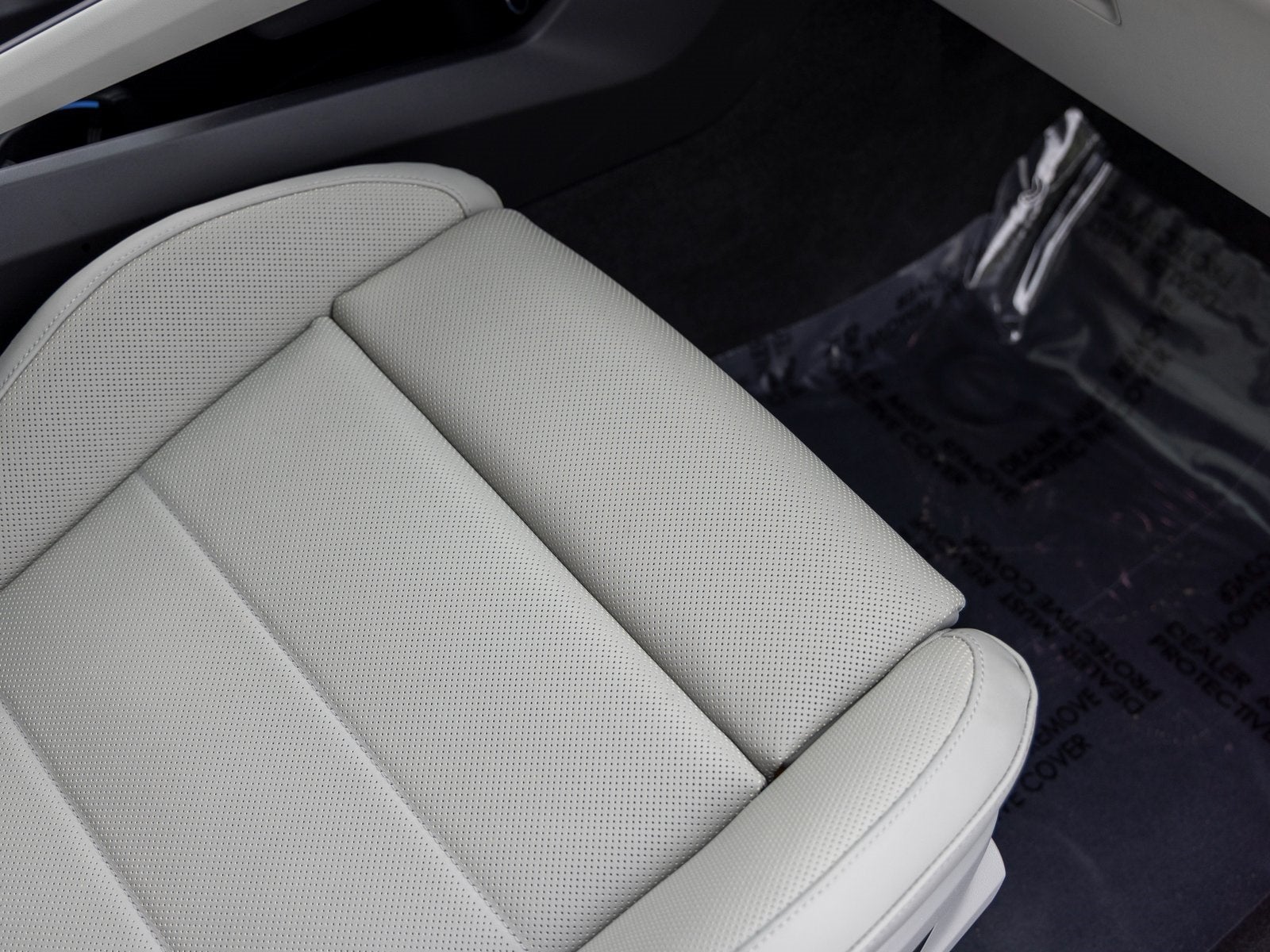 2025 Porsche Macan Macan Electric