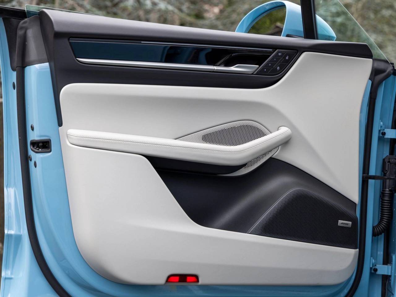 2025 Porsche Macan Macan Electric