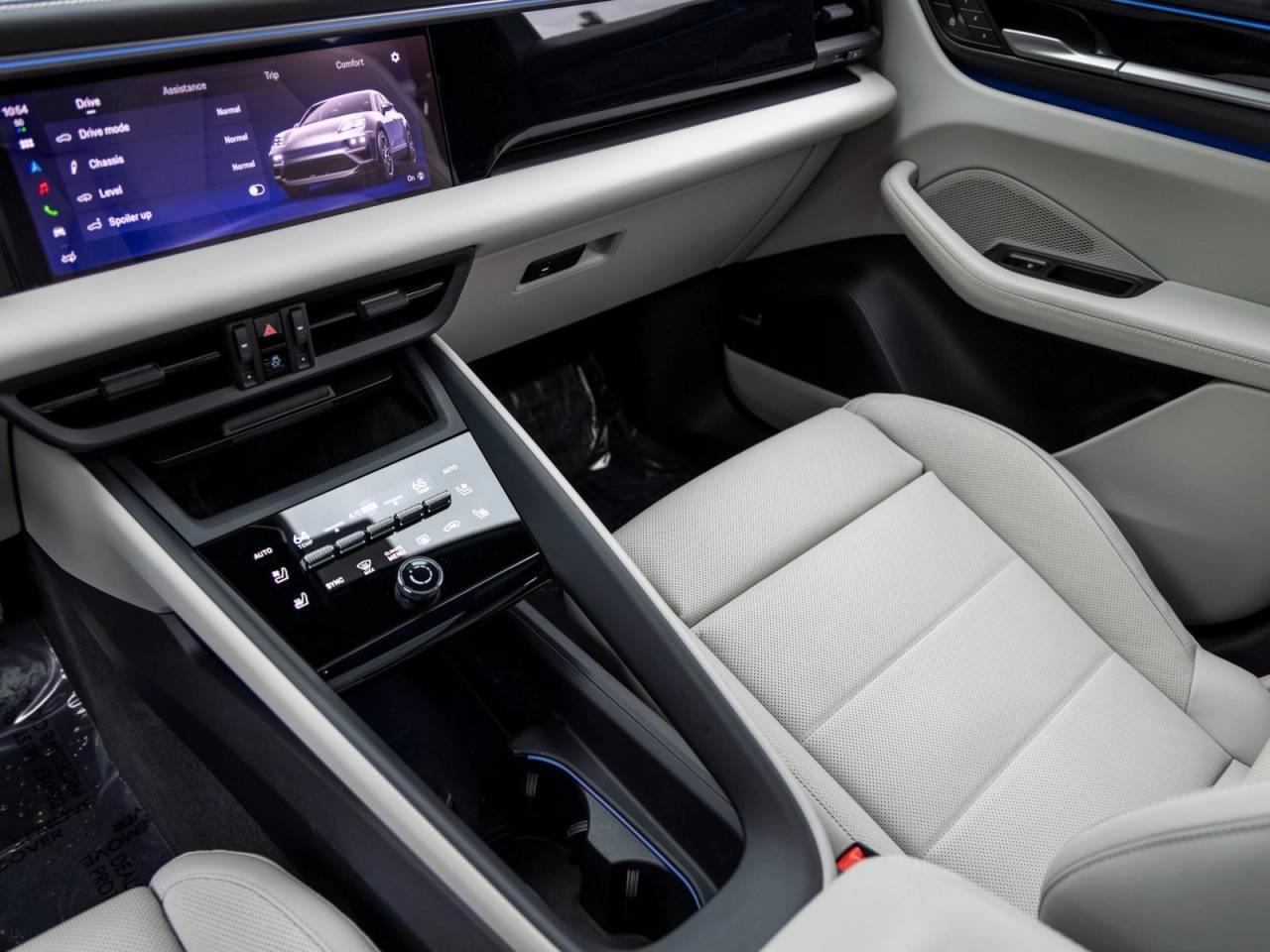 2025 Porsche Macan Macan Electric