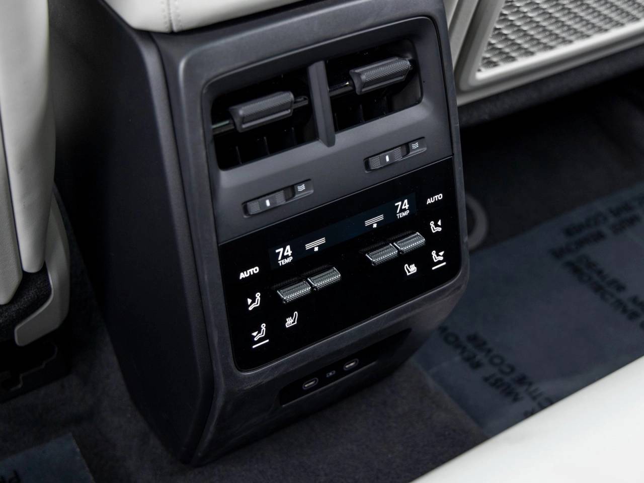 2025 Porsche Macan Macan Electric