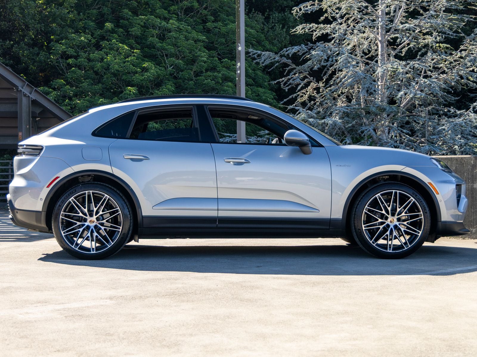 2025 Porsche Macan Macan Electric