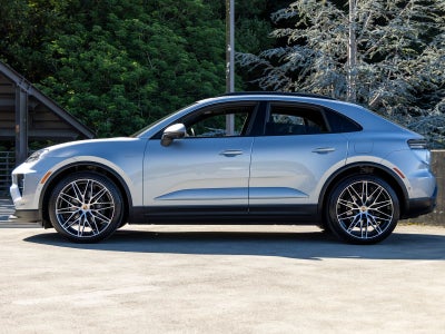 2025 Porsche Macan Macan Electric